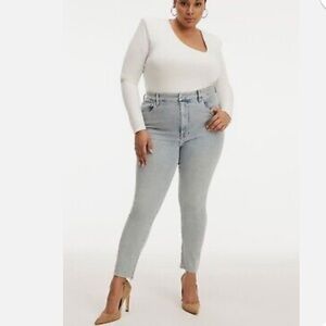 GOOD AMERICAN GOOD LEGS GROP LONG FRAY HEM JEANS IN BLUE669 NWT